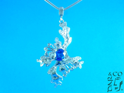 Dije Plata 925 y Zirconias.