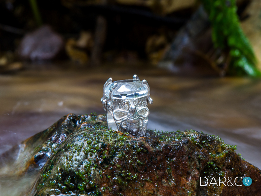 ANILLO PLATA 925 Y CUARZO DE ROCA FACETADO