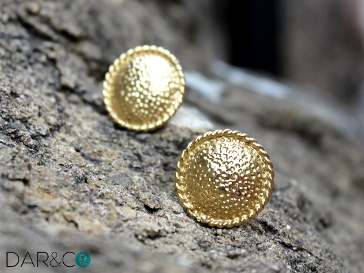 ARETES PLATA 925 Y BAÑO DE ORO DE 22KTS.